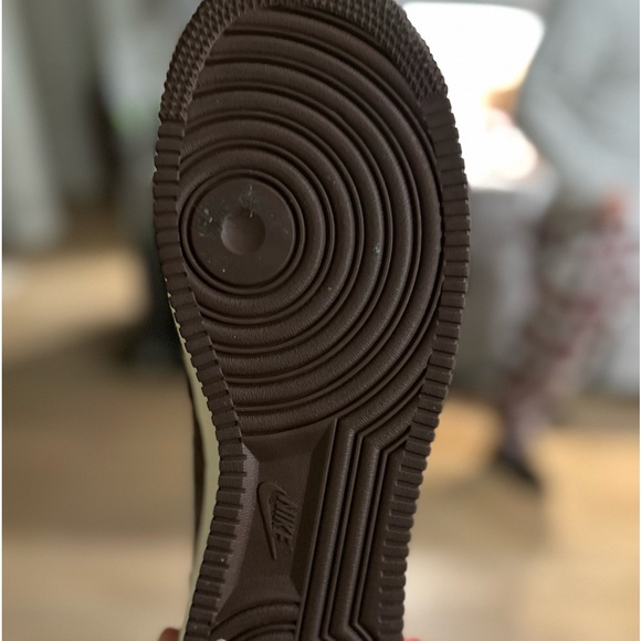 NIKE AIR FORCE 1 MID QS ‘Chocolate’ - Picture 8 of 12